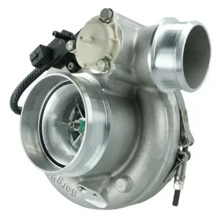 BorgWarner EFR 8370 SuperCore 475-700 hv